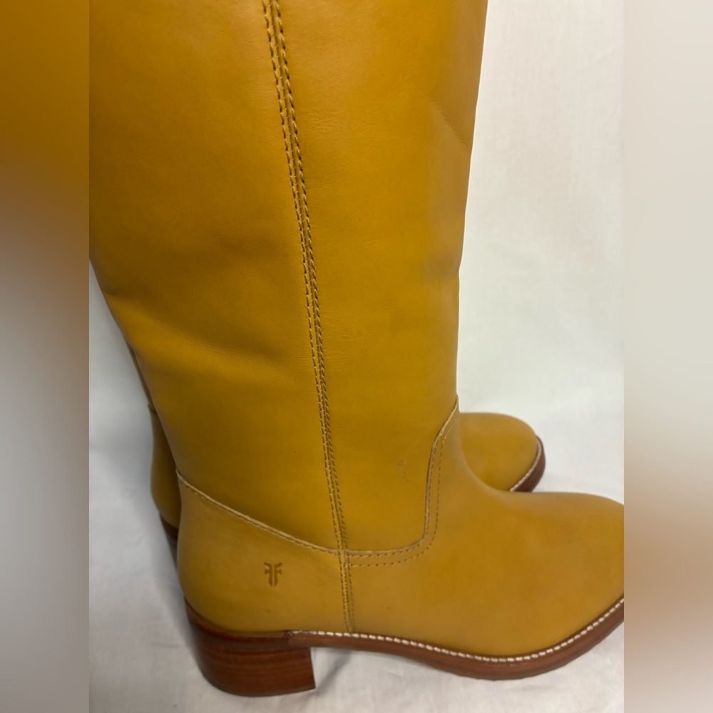 NEW. Frye Camryn Leather Boots Banana - Picture 8 of 14